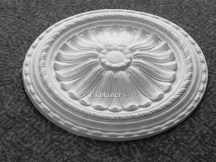 Small Ornamental Ceiling Centre CP18