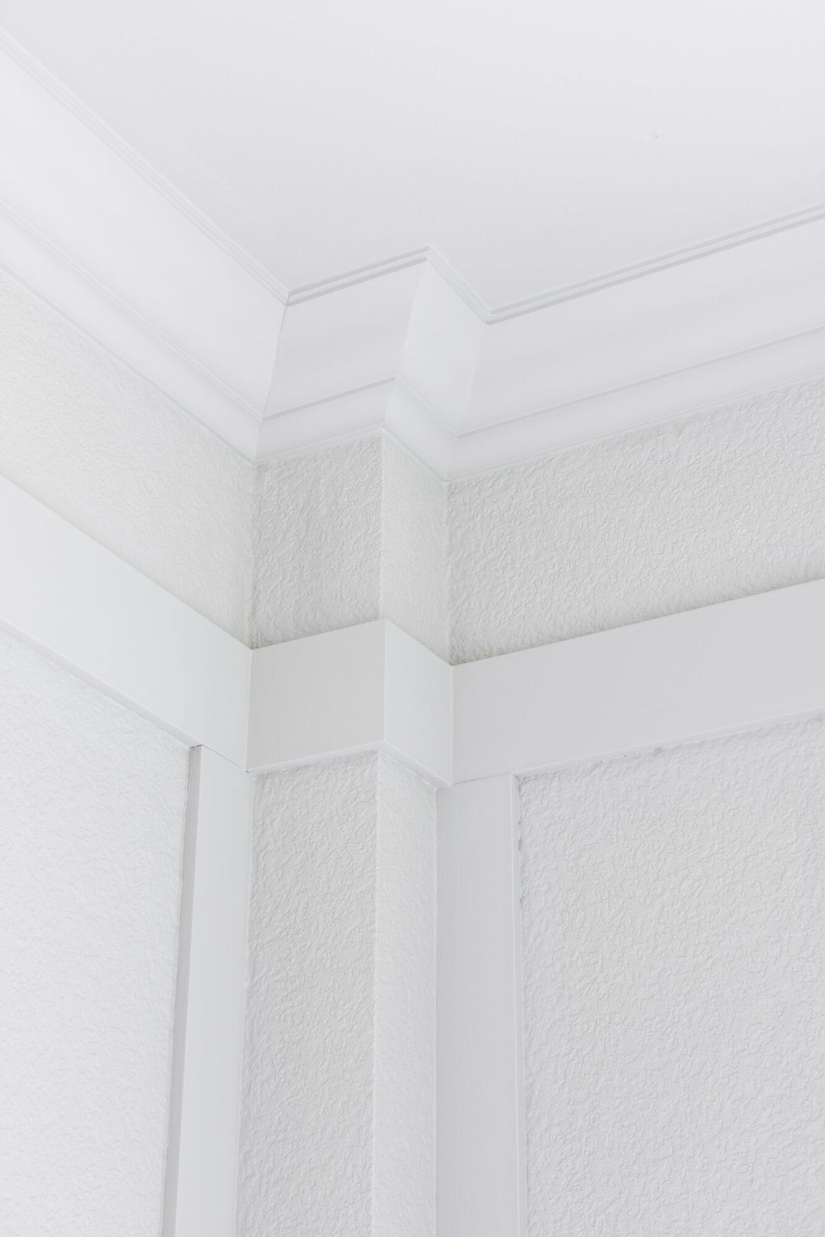 CB503N Cornice moulding - image 2