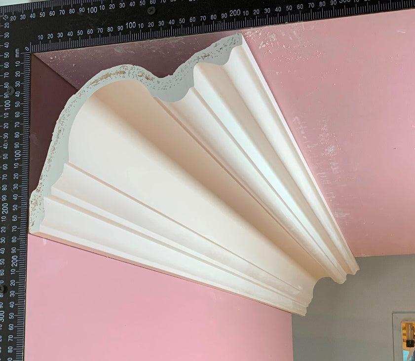 Plaster Cornice London Curve (L) CN165