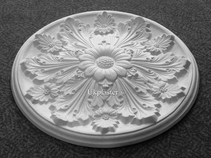 Acanthus Ceiling Centre CP204